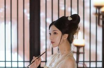 厨娘露儿大魔王的“真相”大揭秘：无圣光图集，原来大葱也是可以上镜！